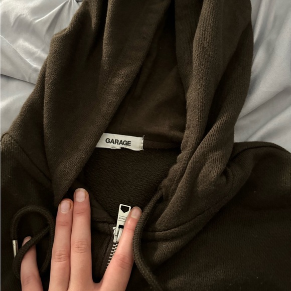 Garage brown cropped zip up with hood xs - Picture 4 of 4